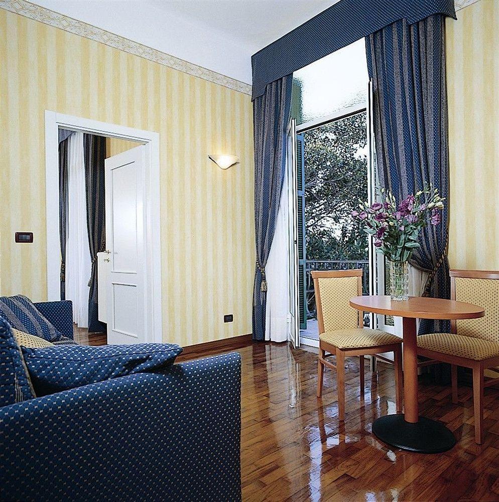 Hotel Aurora Bordighera Bagian luar foto